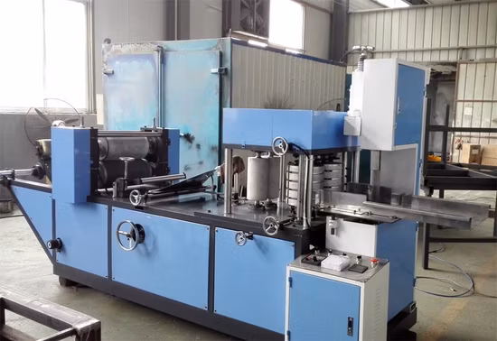 Ventes chaudes de papier de soie de serviette faciale entièrement automatique faisant la découpe de la machine d'emballage avec prix d'usine